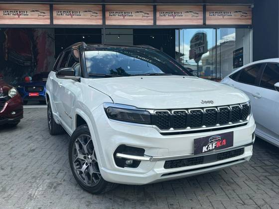 JEEP COMMANDER 1.3 T270 TURBO FLEX OVERLAND AT6 JEEP COMMANDER 1.3 T270 TURBO FLEX OVERLAND AT6